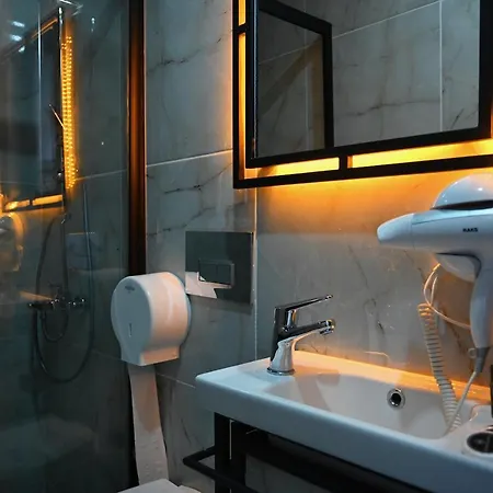 호텔 Main Airport Arnavutkoy