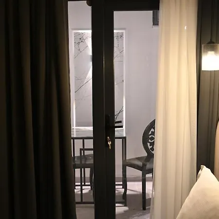 Main Airport Hotel 3*